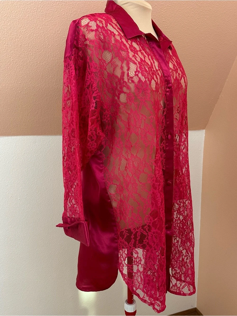 Vintage Y2K Victoria's Secret Gold Label Sheer Lace Lingerie Cover-Up Womens M/L